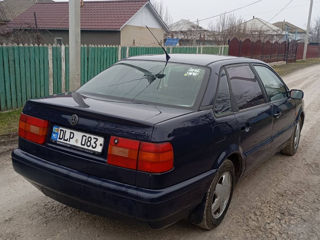 Volkswagen Passat foto 3