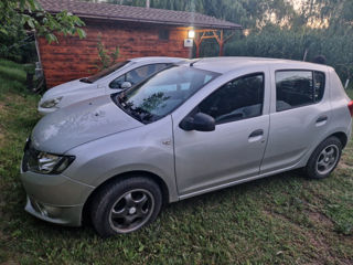 Dacia Sandero foto 2