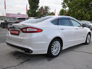 Ford Fusion foto 4