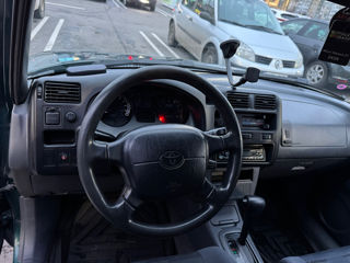 Toyota Rav 4 foto 8