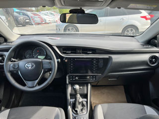 Toyota Auris foto 8