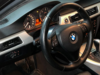 BMW 3 Series foto 2