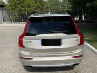 Volvo XC90 foto 2