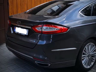 Ford Mondeo foto 5