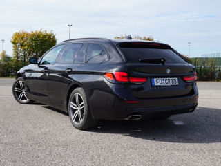 BMW 5 Series foto 4