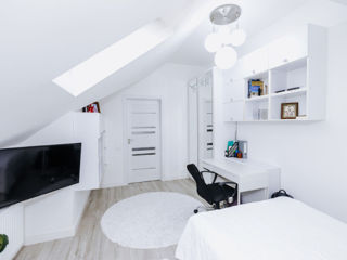 Apartament cu 3 camere, 121 m², Durlești, Chișinău foto 14