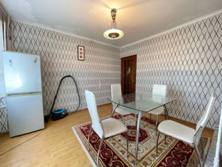 Apartament cu 2 camere, 50 m², Centru, Chișinău foto 7