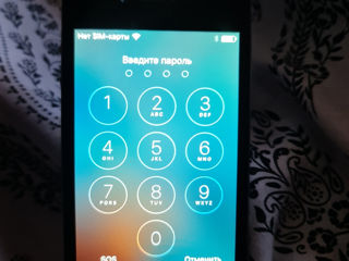 iPhone 4s. Pin 1111.blocat foto 2