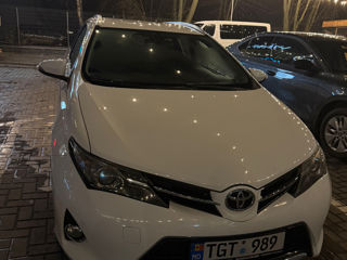 Toyota Auris foto 2