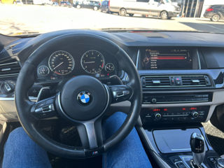 BMW 5 Series foto 5