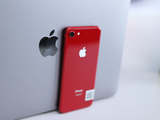 Apple iPhone 8 64Gb Red Reused foto 2