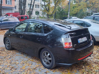 Toyota Prius foto 3