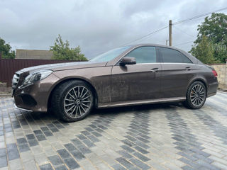 Mercedes E-Class foto 3