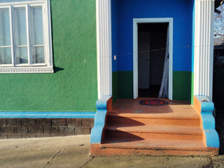 Se vinde casa linga orasul Balti s.Singureni 7 km de la oras foto 5