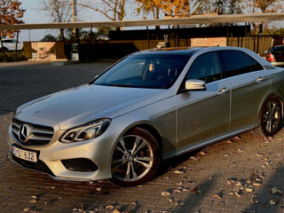 Mercedes E-Class foto 3