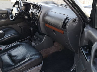 Isuzu Trooper foto 11