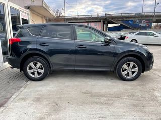 Toyota Rav 4 foto 4