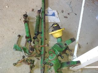 Piese de schimb pe original  pentru  combina John Deere. foto 2