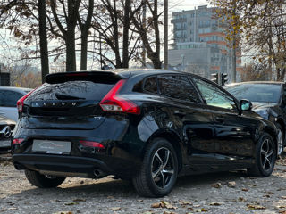 Volvo V40 foto 4