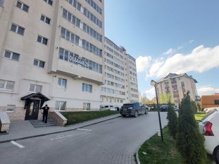 Apartament ( ialoveni) - 52m2 la etaj 4 foto 5