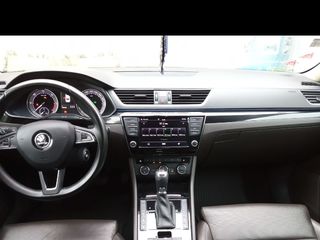 Skoda Superb foto 4