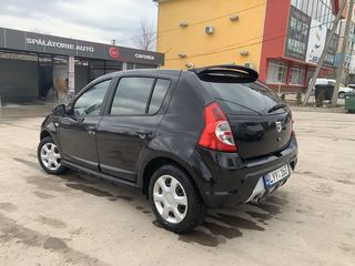 Chirie auto la cel mai bun pret !!!   de la 11 euro zi ! foto 8