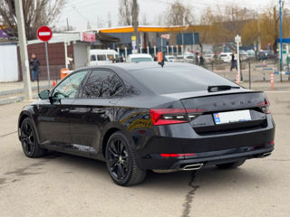 Skoda Superb foto 8