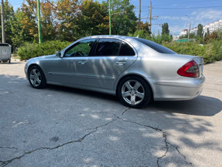 Mercedes E-Class foto 3