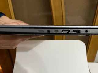 Vand Asus VivoBook 15 foto 3