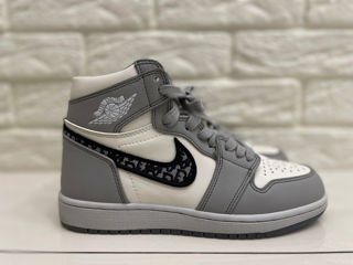 Dior Air Jordan 1 High foto 1