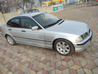 BMW 3 Series foto 9