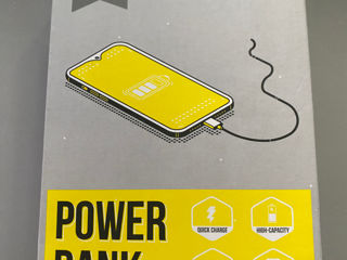 Încărcător portabil Power Bank, 30000mAh acumulator extern de capacitate uriașă foto 8