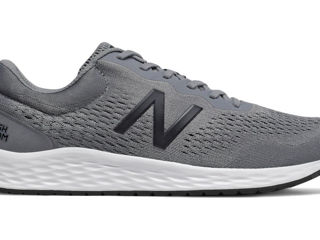 New Balance Marime 44-45 foto 3