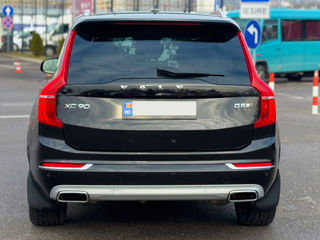 Volvo XC90 foto 9