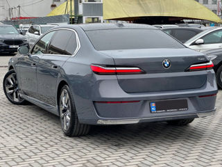 BMW 7 Series foto 5