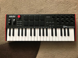 Akai MPK Mini Plus foto 1