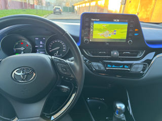 Toyota C-HR foto 7