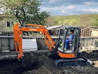 Bobcat / Miniexcavator / Buldoexcavator / Compactor / Kamaz / Basculant / Evacuator foto 5