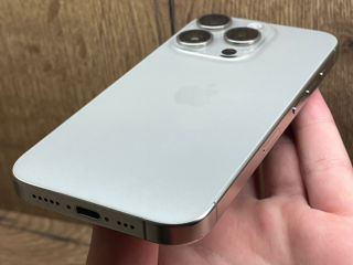 iPhone 15 Pro 256gb foto 5