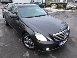 Mercedes E Class foto 9