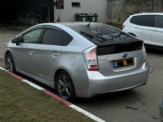 Toyota Prius foto 2