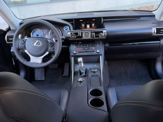 Lexus IS Series foto 9