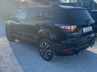 Ford Kuga foto 4