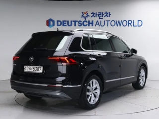 Volkswagen Tiguan foto 2