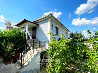 Casă în 2 nivele, 160m2+12 ari! Tohatin, str. M. Sadoveanu! foto 10