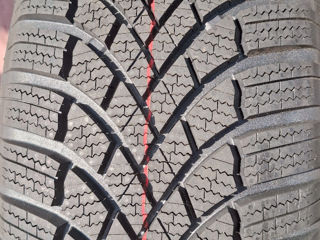 2200 bucata; Bridgestone 215/65 R16 iarna