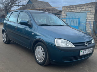 Opel Corsa foto 2