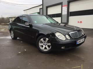 Mercedes E Class foto 4