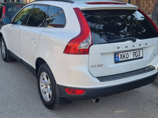 Volvo XC60 foto 5