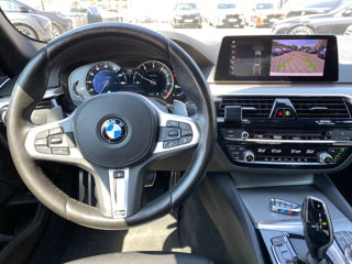 BMW 5 Series foto 8